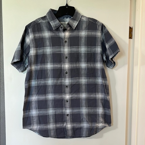 Gray Plaid Casual Button Down Shirt Relaxed Fit - Picture 1 of 6